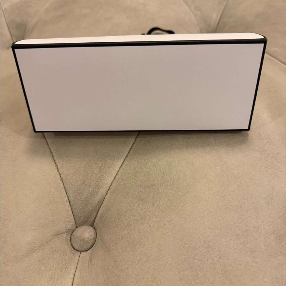 Decorative Gift Box - Picture 5 of 7